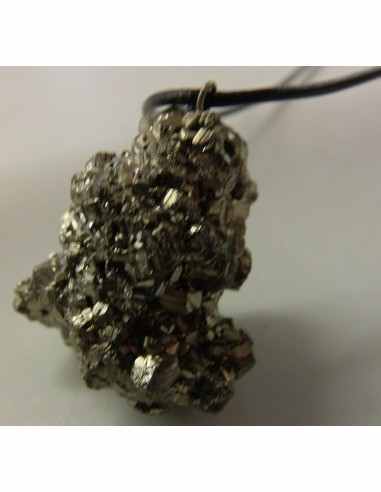 Pendentif pyrite cristallisee
